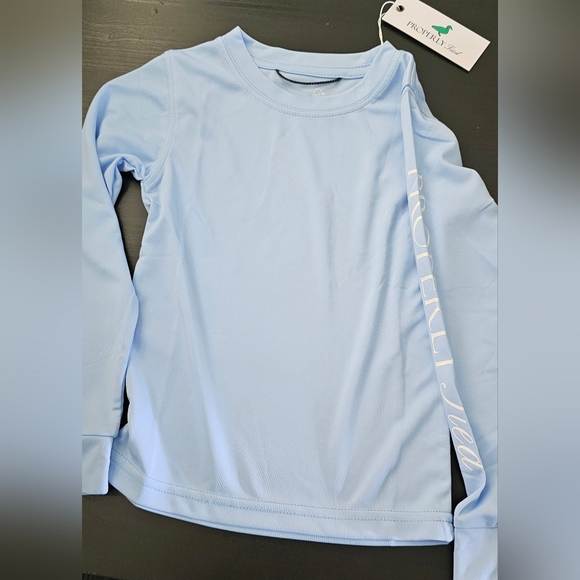 New properly tied rashguard - Picture 1 of 1